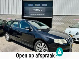 Volkswagen Passat Variant 2.0 FSI Trendline Business | APK | Airco | Cruise