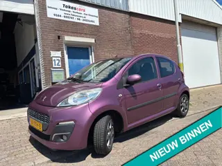 Peugeot 107 1.0 Envy AIRCO&JAAR APK &NAP