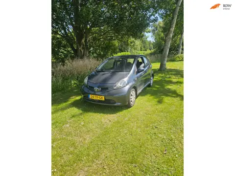Toyota Aygo 1.0-12V