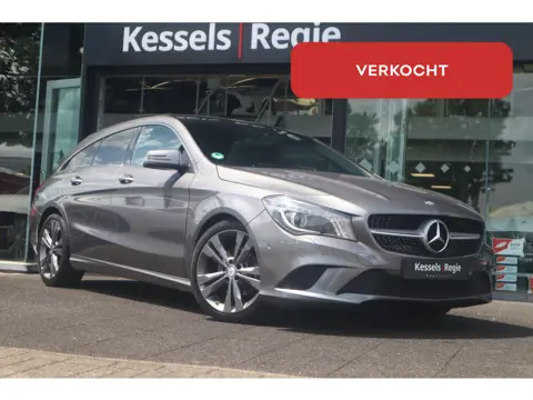 Mercedes-Benz CLA-Klasse Shooting Brake 180 Ambition | Pano | Xenon | Camera | 18” | Stoelverwarming