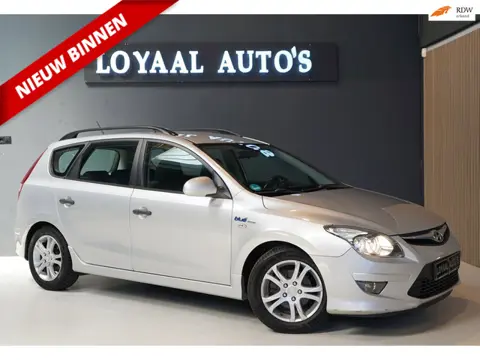Hyundai I30 CW 1.4i i-Drive Cool | AIRCO | ELEK.RAMEN | APK |