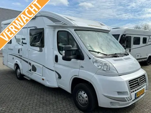 Weinsberg CaraLoft 650 MFH AIRCO + LUCHTVERING