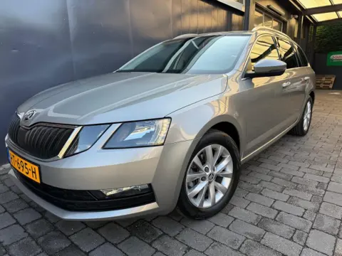 SKODA OCTAVIA 1.0 TSI Business Climat Cruise Carplay Trekhaak