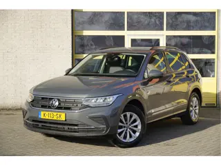 Volkswagen Tiguan 1.5 TSI Life BJ2021 Lmv 17" | Led V+A | Pdc | App-Connect | Navigatiesysteem ( Nie