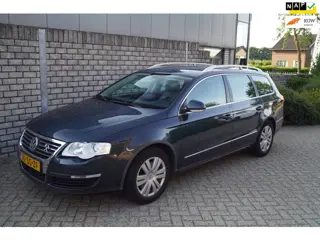 Volkswagen Passat Variant 2.0 FSI Highline Clima Leder/Alcantara Stoelverw Sportst Cruise PDC LMV Tr
