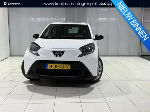 Toyota Aygo X 1.0 VVT-i S-CVT Play