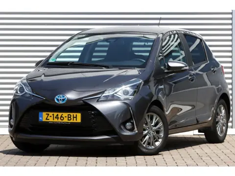 Toyota Yaris 1.5 Hybrid Design Camera / St. verw.