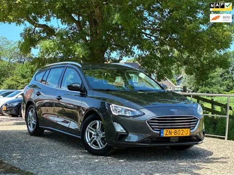 Ford Focus Wagon 1.0 | Carplay + Navi + Clima + Cruise nu €9.975,-!!