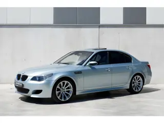BMW E60 M5 M1210 (bj 2005, automaat)