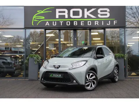 Toyota Aygo X 1.0 VVT-i S-CVT Pulse Two-tone Automaat