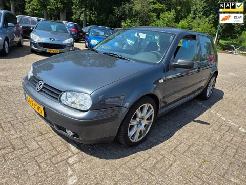 Volkswagen Golf 2.0 (loop sloop cross)
