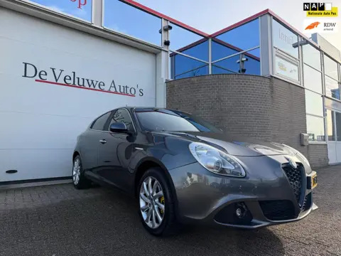 Alfa Romeo Giulietta 1.4 T Distinctive|PDC|Clima|Cruise|