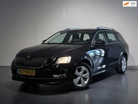 Skoda Octavia Combi 1.4 TSI Greentech Ambition /Clima/Cruise/PDC/CarPlay/Sfeer/FrontAss/LMV