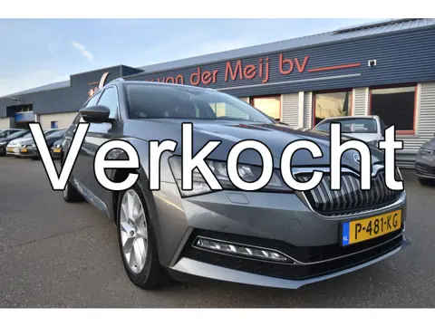 Škoda Superb Combi 1.4 TSI iV Business Edition Plus , CLIMATR , NAVI , VIRTUAL COCKPIT , LED KOPL , 