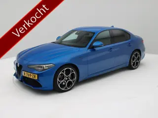 Alfa Romeo Giulia 2.0 T Veloce 280pk / Adapt. Cruise / Camera / Carplay / Origineel NL