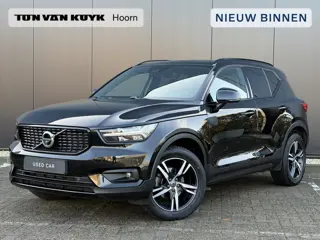 Volvo XC40 1.5 T2 R-Design 360 camera/ schuifdak/ harman kardon/ trekhaak/ extra getint glas