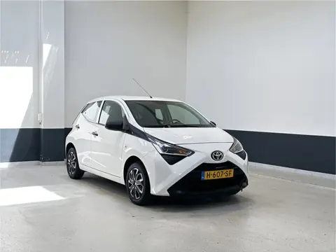 Toyota Aygo 1.0 VVT-i x-fun| NL| 1 Eig | Airco| C.V | Bluetooth |