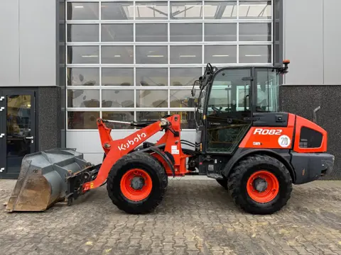Kubota R082 (bj 2019)