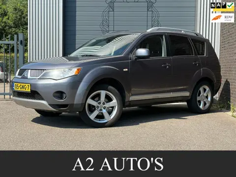 Mitsubishi Outlander 2.4 Intense+ Automaat|Sensor|Airco