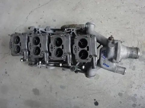 Carburetors and manifold Maserati Quattroporte s3