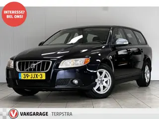 Volvo V70 2.0D Kinetic/ HISTORIE!/ D-Riem verv: 150.000 KM!/ Trekhaak/ 16'' LMV/ Navi/ LEDER/ Clima/