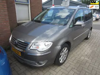 Volkswagen Touran 1.4 TSI Highline Business DSG DEFECT!!