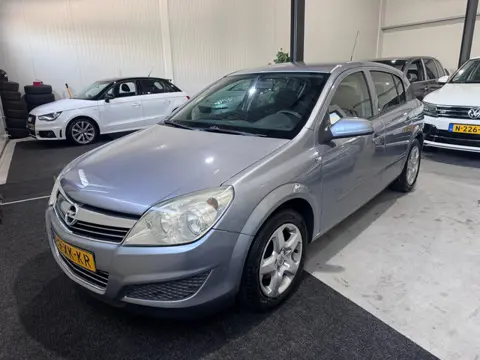 Opel Astra 1.6 Business nieuwe apk 5 deurs airco !!