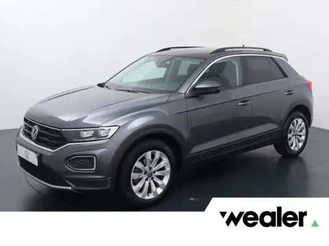 Volkswagen T-Roc 1.0 TSI Style Business | 110 PK | Adaptive Cruise Control | Climate Control | Navig