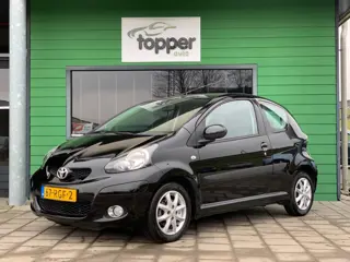 Toyota Aygo 1.0-12V Comfort Navigator | Navigatie | Elektrische Ramen | Airco |
