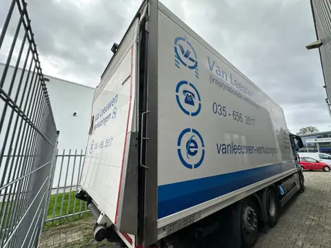 Wuellhorst BOX / AUFBAU + LIFT 2000 KG + 2018 + VERY NICE / SEHR GUTE ZUSTAND