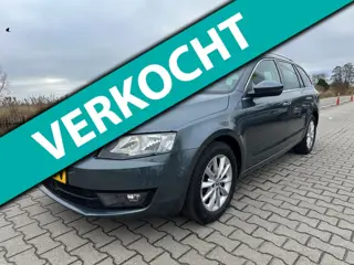 Skoda Octavia 1.0 TSI Greentech Ambition Business, Camera, PDC, Navi, Stoelverwarming,