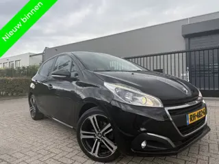 Peugeot 208 1.6 HDi GT Line Stoelverwarming Panorama