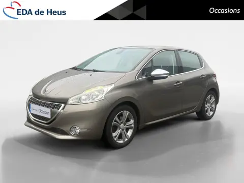 Peugeot 208 1.2 VTi Blue Lease Executive | Navigatie | Parkeersensoren | 82089KM! | NAP | Airco | Bl