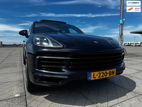Porsche Cayenne 3.0 MEMORY PANO LEER CLIMA CRUISE TREKHAAK