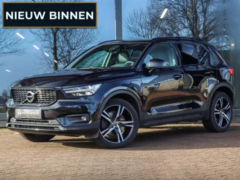 Volvo XC40 1.5 T4 Recharge R-Design 211pk | Volleder zwart | Stoel-Stuurwielverwarming