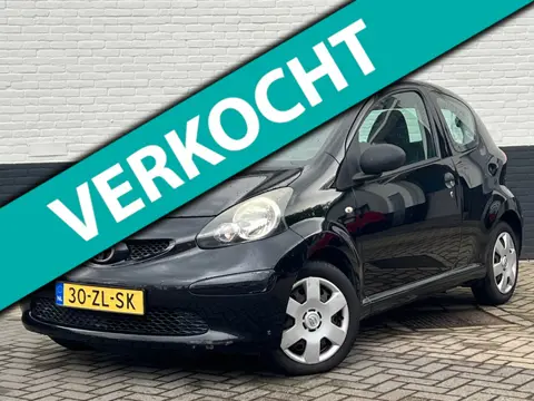 Toyota Aygo 1.0-12V 3drs|Rijdt & schakelt goed|APK dec 2026!