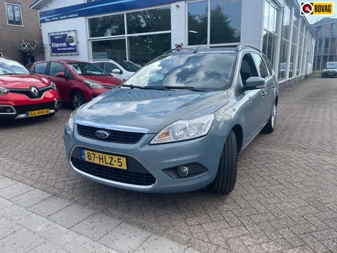 Ford Focus Wagon 1.6 Titanium Topconditie !! Ford Dealer /Specialist onderhouden!!