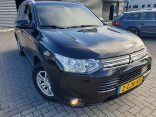 Mitsubishi Outlander 2.0 PHEV Business Edition X-Line4x4 Hybride Elektrisch/Benzine