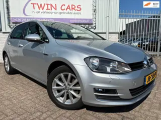 Volkswagen Golf 1.4 TSI Highline DSG Navi Clima