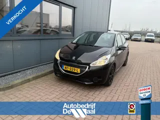 Peugeot 208 1.2 VTi Urban Soul 5-drs. AIRCO/CRUISE/STOELVERWARMING/15INCH/ALLSEASONS