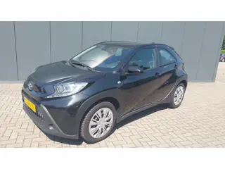 Toyota Aygo X 1.0 VVT-i MT Play//NAVI//29000 KM !!