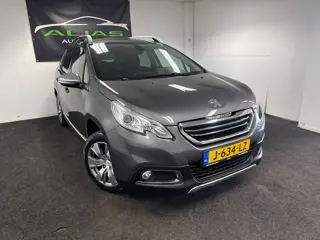 Peugeot 2008 1.2 VTi Access - Sterrenhemel - NAP -Navi - Airco - APK 2027