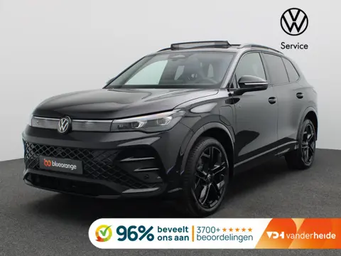 Volkswagen Tiguan 1.5 eHybrid R-Line Edition 272PK DSG Pano-Schuifdak, Black Style, Trekhaak, 20" LM