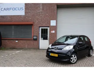 Peugeot 107 1.0-12V XS NAP 2e eigenaar Airco 02-27 APK