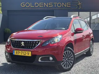 Peugeot 2008 1.2 PureTech Blue Lion 110pk,Carplay,Trekhaak,Pano,Navi,Airco,Cruise,Pdc,N.A.P,Nieuwe A