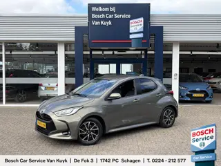 Toyota Yaris 1.5 Hybrid Dynamic / Automaat / NL-Auto / Stoelverwarming / Adaptieve Cruise-Control / 