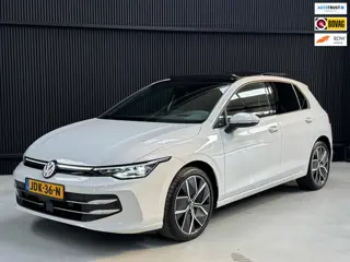Volkswagen GOLF 1.5 eTSI 50 Edition | Pano | Massage | IQ