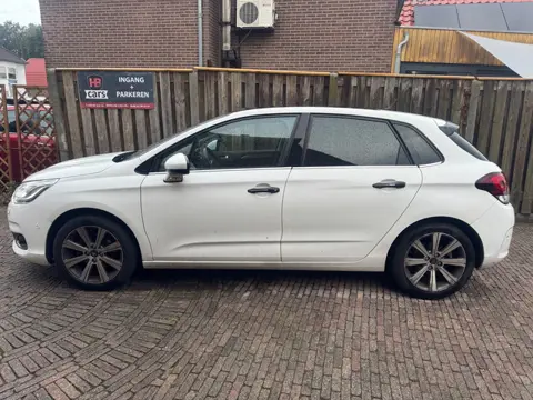 Citroen C4 1.2 PureTech Feel Collection Panorama