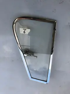 Rh rear window for Fiat 2300 S Coupè