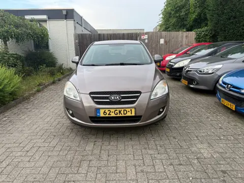 Kia cee'd 1.4 X-tra